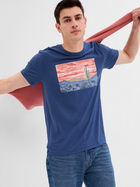 GAP T-shirt