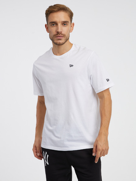 New Era Essentials T-shirt