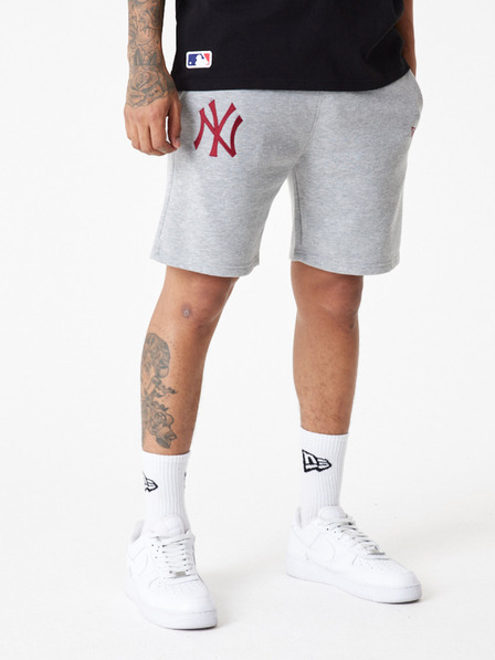 New Era New York Yankees League Essential Short pants